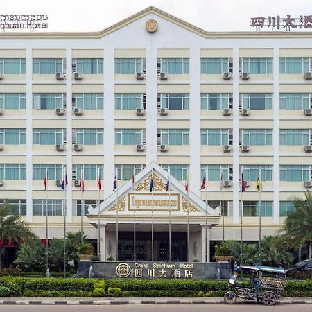 Grand Szechuan Hotel Vientiane Exterior foto